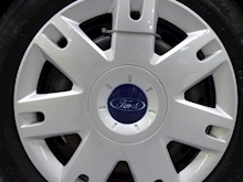 Ford Fiesta 2009 Style Plus - Thumb 14