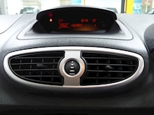 Renault Clio 2010 I-Music 16V - Thumb 9