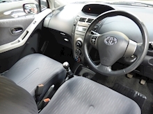 Toyota Yaris 2009 Vvt-I Tr - Thumb 7