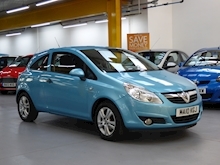 Vauxhall Corsa 2010 Energy - Thumb 2