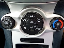 Ford Fiesta 2011 Zetec - Thumb 10