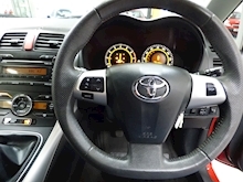 Toyota Auris 2010 Auris - Thumb 10