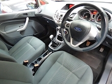 Ford Fiesta 2011 Zetec - Thumb 5