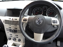 Vauxhall Astra 2006 Twin Top Sport - Thumb 8