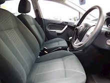 Ford Fiesta 2010 Zetec - Thumb 10