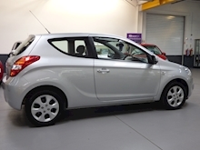 Hyundai I20 2010 Crdi Comfort - Thumb 4