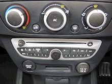 Renault Megane 2011 Dynamique Tomtom Dci - Thumb 8