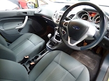 Ford Fiesta 2010 Zetec - Thumb 6