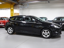 Ford Focus 2011 Zetec - Thumb 16