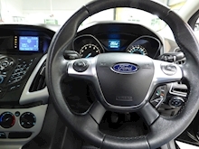 Ford Focus 2011 Zetec - Thumb 11