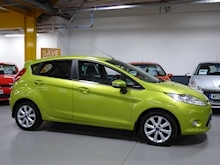 Ford Fiesta 2011 Zetec Tdci - Thumb 6