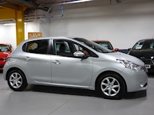 Peugeot 208 2013 Active - Thumb 6