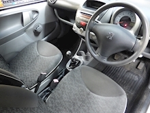 Peugeot 107 2009 Urban - Thumb 11