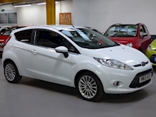 Ford Fiesta 2012 Titanium - Thumb 4