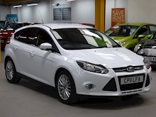 Ford Focus 2011 Zetec - Thumb 6