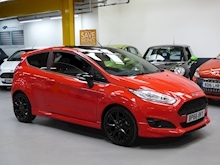 Ford Fiesta 2016 St-Line Red Edition - Thumb 20