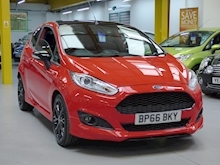 Ford Fiesta 2016 St-Line Red Edition - Thumb 2