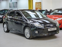 Ford Focus 2011 Zetec - Thumb 4