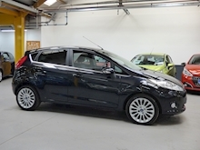 Ford Fiesta 2011 Titanium Tdci - Thumb 8