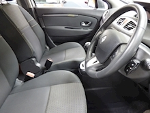 Renault Scenic 2010 Dynamique Tomtom Dci - Thumb 16