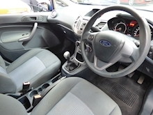 Ford Fiesta 2011 Edge - Thumb 9
