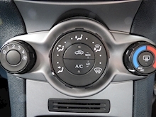 Ford Fiesta 2011 Edge - Thumb 12