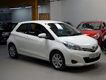 Toyota Yaris 2013 Vvt-I Tr - Thumb 19