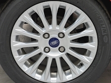 Ford Fiesta 2014 Titanium - Thumb 18