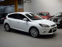 Ford Focus 2013 Zetec - Thumb 4