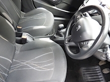 Peugeot 208 2014 Active - Thumb 18