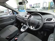 Renault Scenic 2010 Dynamique Tomtom Dci - Thumb 11