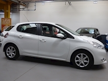 Peugeot 208 2013 Active - Thumb 17