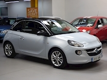 Vauxhall Adam 2015 Jam - Thumb 17