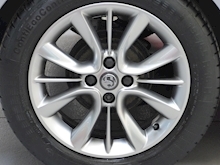 Vauxhall Adam 2015 Jam - Thumb 16