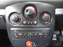 Renault Clio 2009 Expression Vvt - Thumb 12