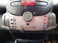 Toyota Aygo 2009 Vvt-I Blue - Thumb 12