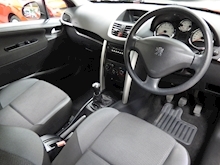 Peugeot 207 2011 Access - Thumb 9