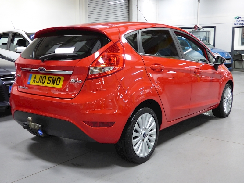 Used Ford Fiesta 2010 Titanium in Warwick