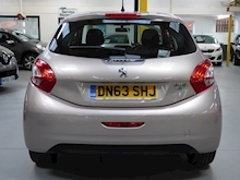 Peugeot 208 2013 Hdi Active - Thumb 13