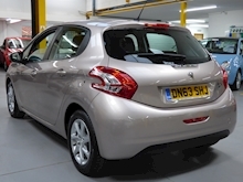 Peugeot 208 2013 Hdi Active - Thumb 15