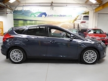 Ford Focus 2011 Zetec Tdci - Thumb 4