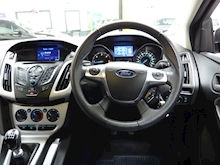 Ford Focus 2011 Zetec Tdci - Thumb 24