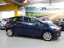 Ford Fiesta 2010 Zetec - Thumb 18