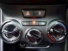 Peugeot 208 2015 Style - Thumb 28