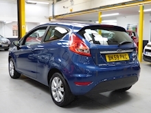 Ford Fiesta 2009 Zetec - Thumb 2