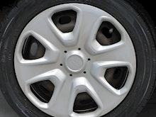 Ford Fiesta 2011 Edge - Thumb 17