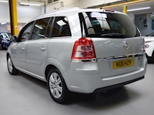 Vauxhall Zafira 2011 Design - Thumb 2