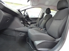 Peugeot 208 2013 Access Plus - Thumb 23