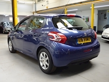 Peugeot 208 2013 Active - Thumb 2