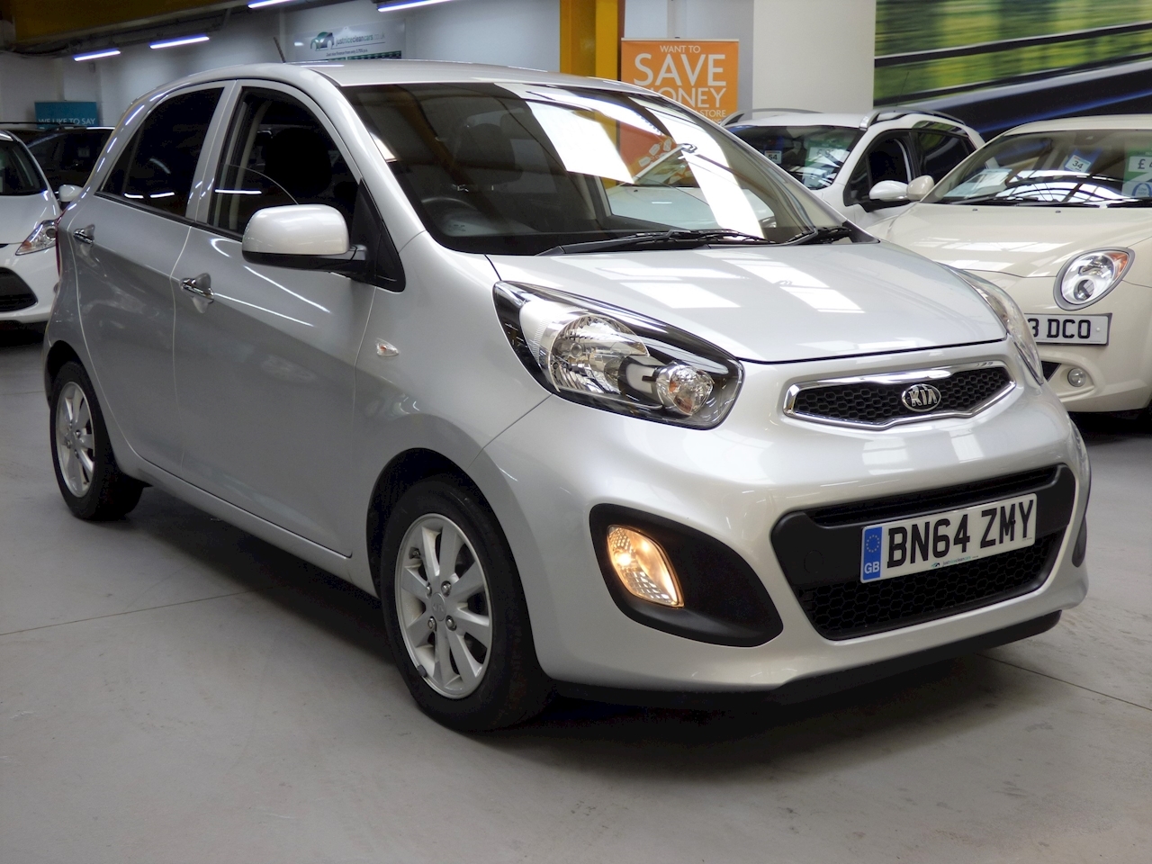 Used Kia Picanto 2014 Vr7 in Warwick | Just Nice Clean Cars